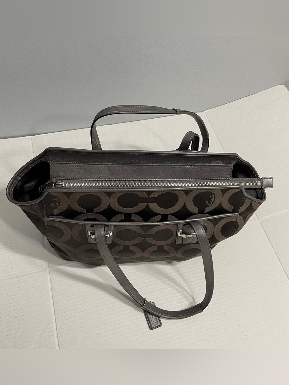 Signature COACH Taylor Op Art Alexis Carry-All Tote Bag F25501 - Picture 12 of 16